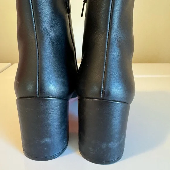 Christian Louboutin booties - Picture 7 of 14